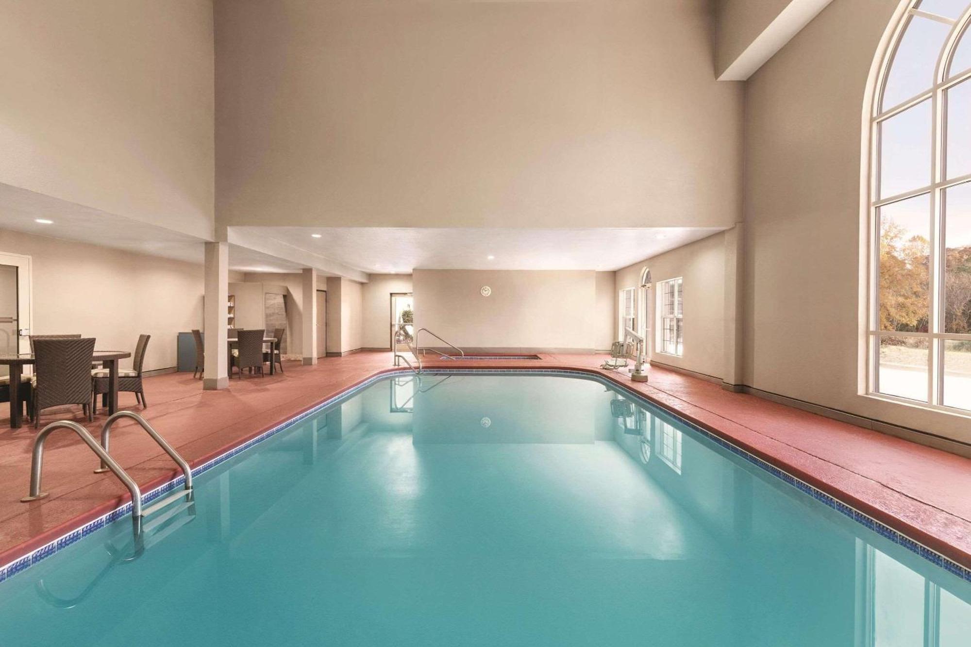 Country Inn & Suites By Radisson, Griffin, Ga Extérieur photo